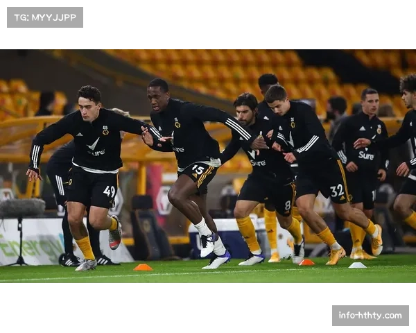 即时战报：十人应战的诺丁汉森林1-0领先布伦特福德